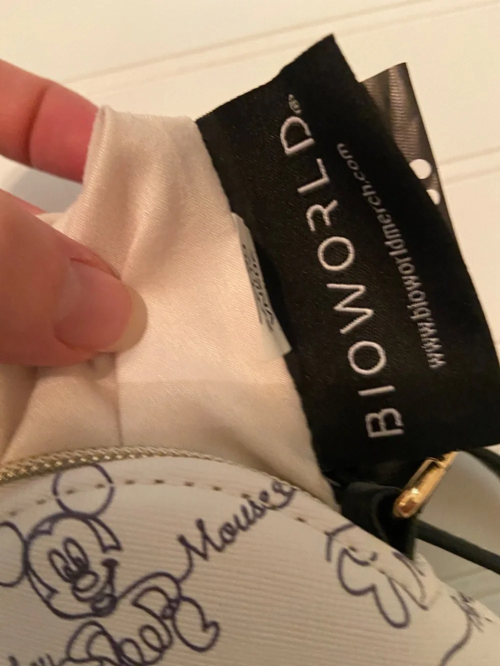 Official Disney Bioworld Mickey Mouse Graffiti Crossbody‎ Bag White/Black